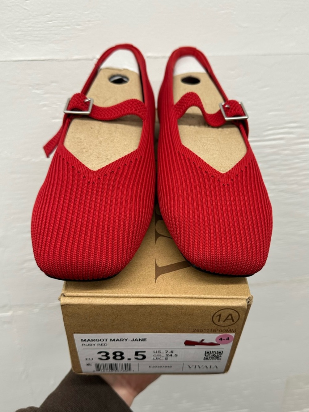 Margot Mary Jane - Ruby red